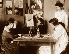 Image of 1918 art class
